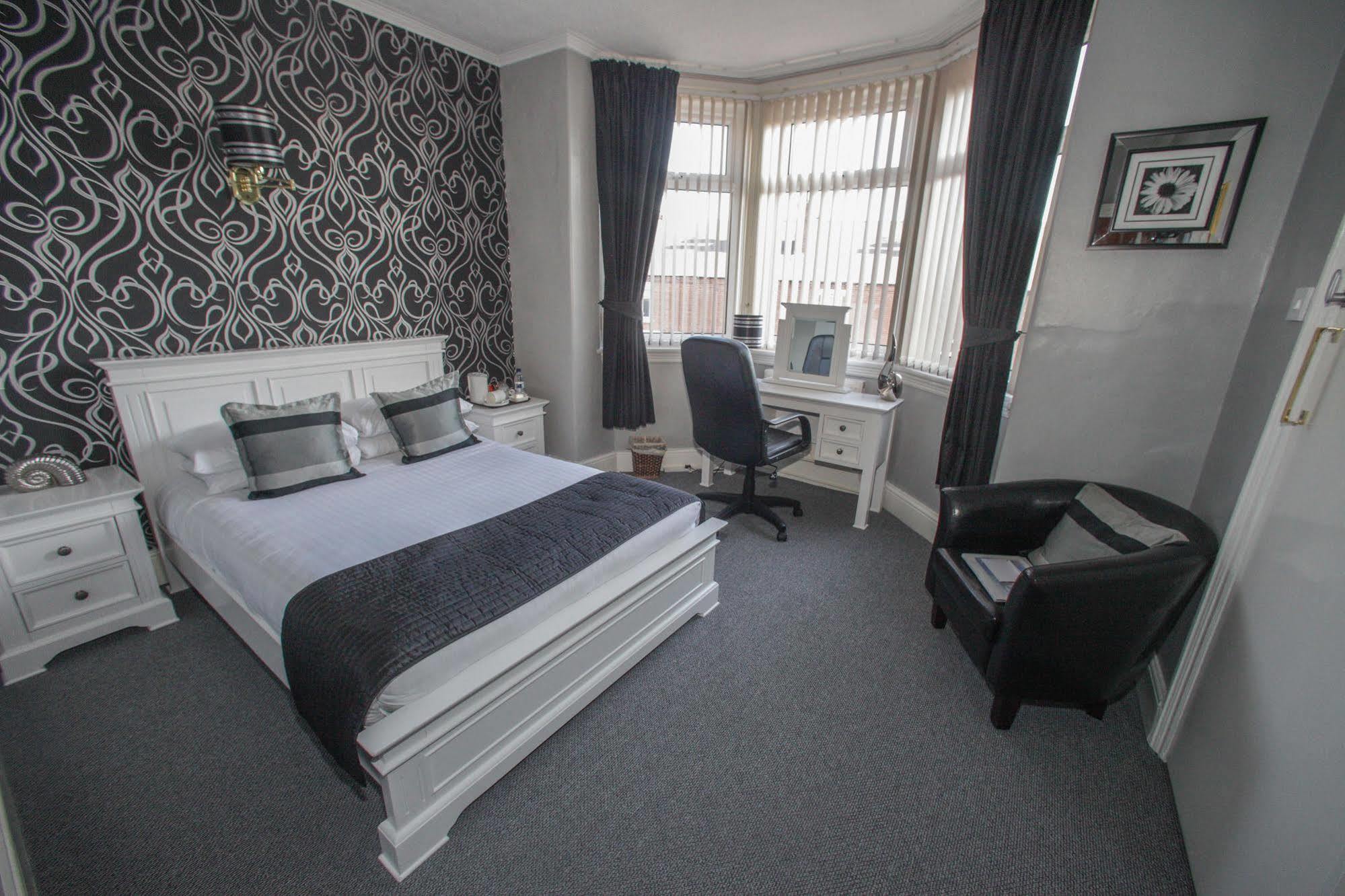 Tower House Executive Guest House Pontefract Luaran gambar