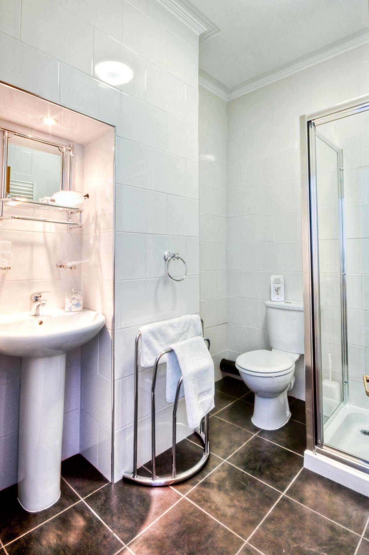 Tower House Executive Guest House Pontefract Luaran gambar