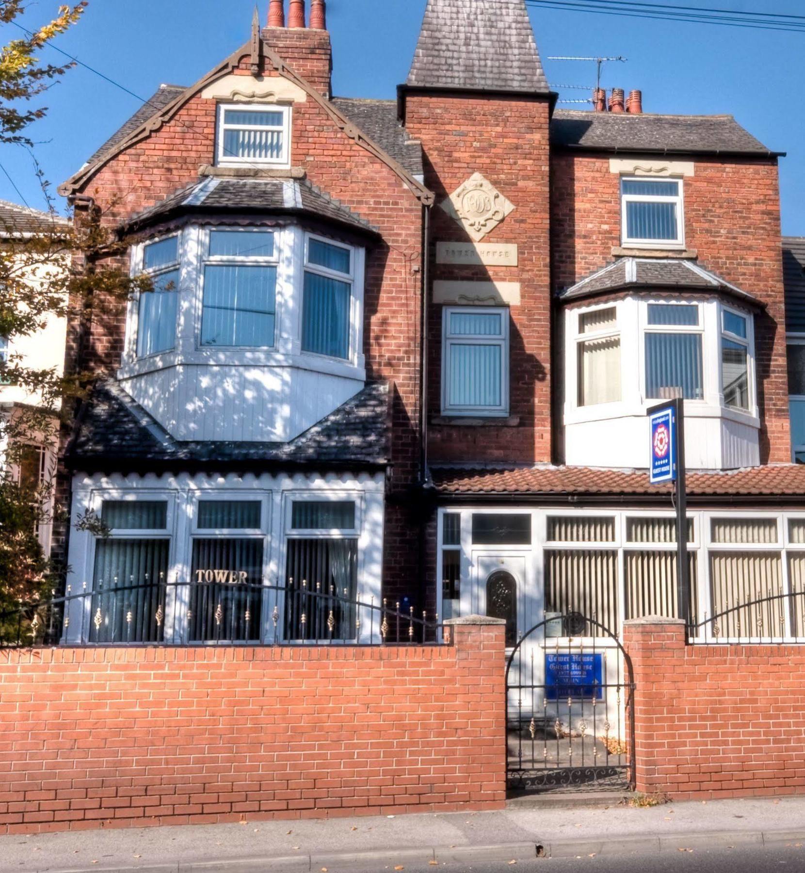 Tower House Executive Guest House Pontefract Luaran gambar