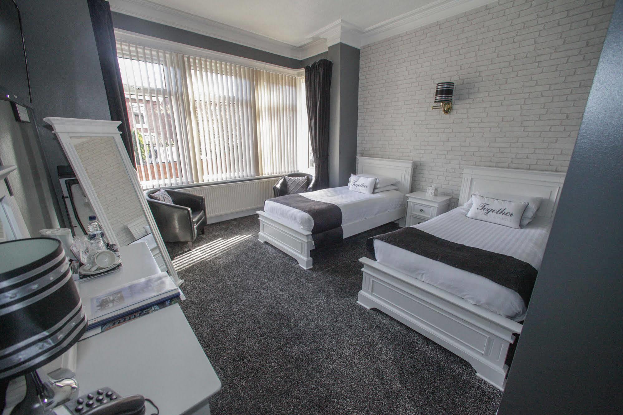 Tower House Executive Guest House Pontefract Luaran gambar